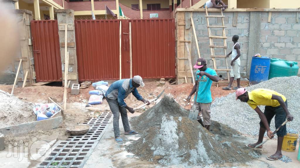 Mason/Bricklayer Service