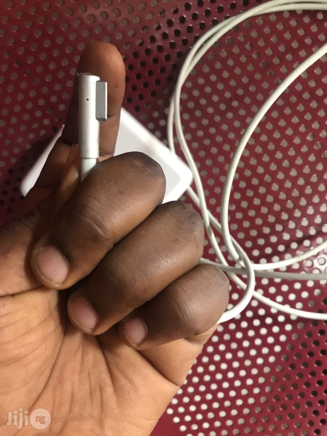 85w Safe 1 Macbook Pro Original Charger