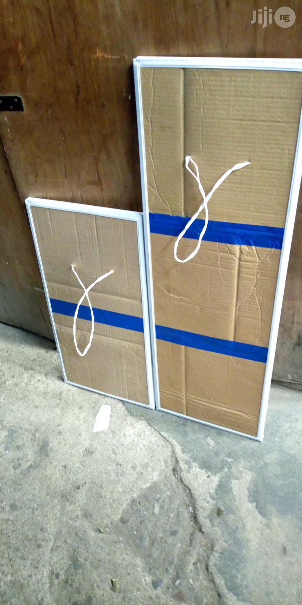 Single Dreesing Mirror