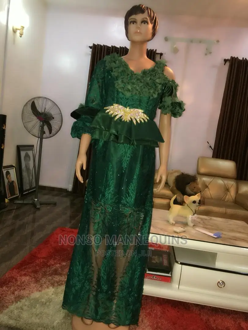 Busty Plastic Female Mannequin