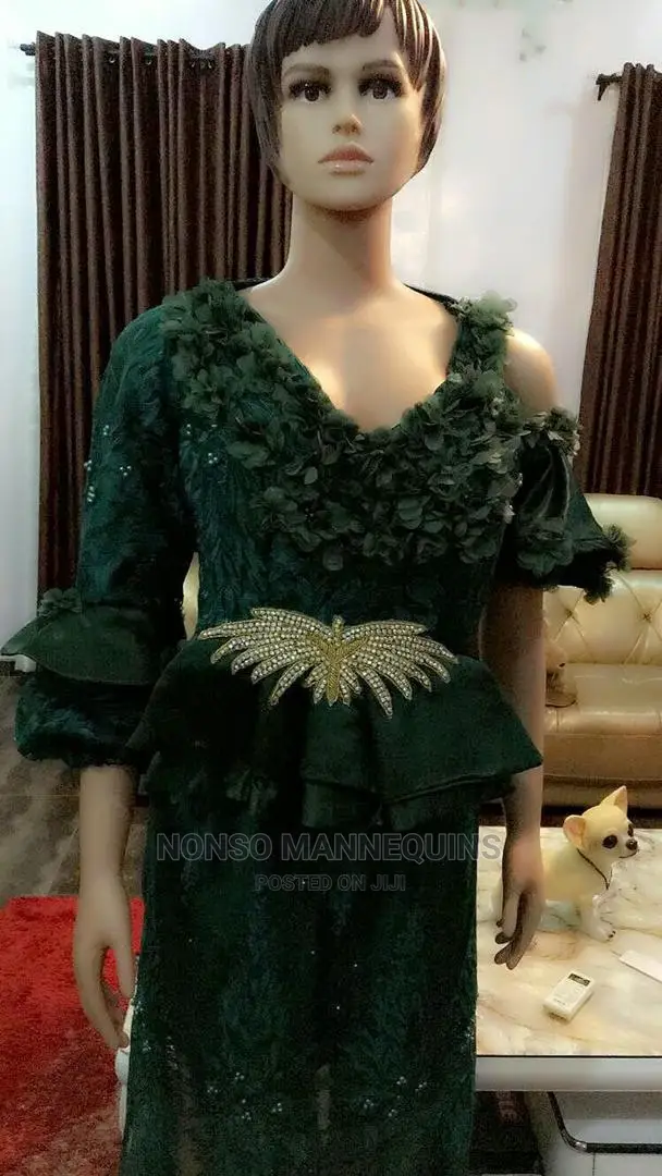 Busty Plastic Female Mannequin