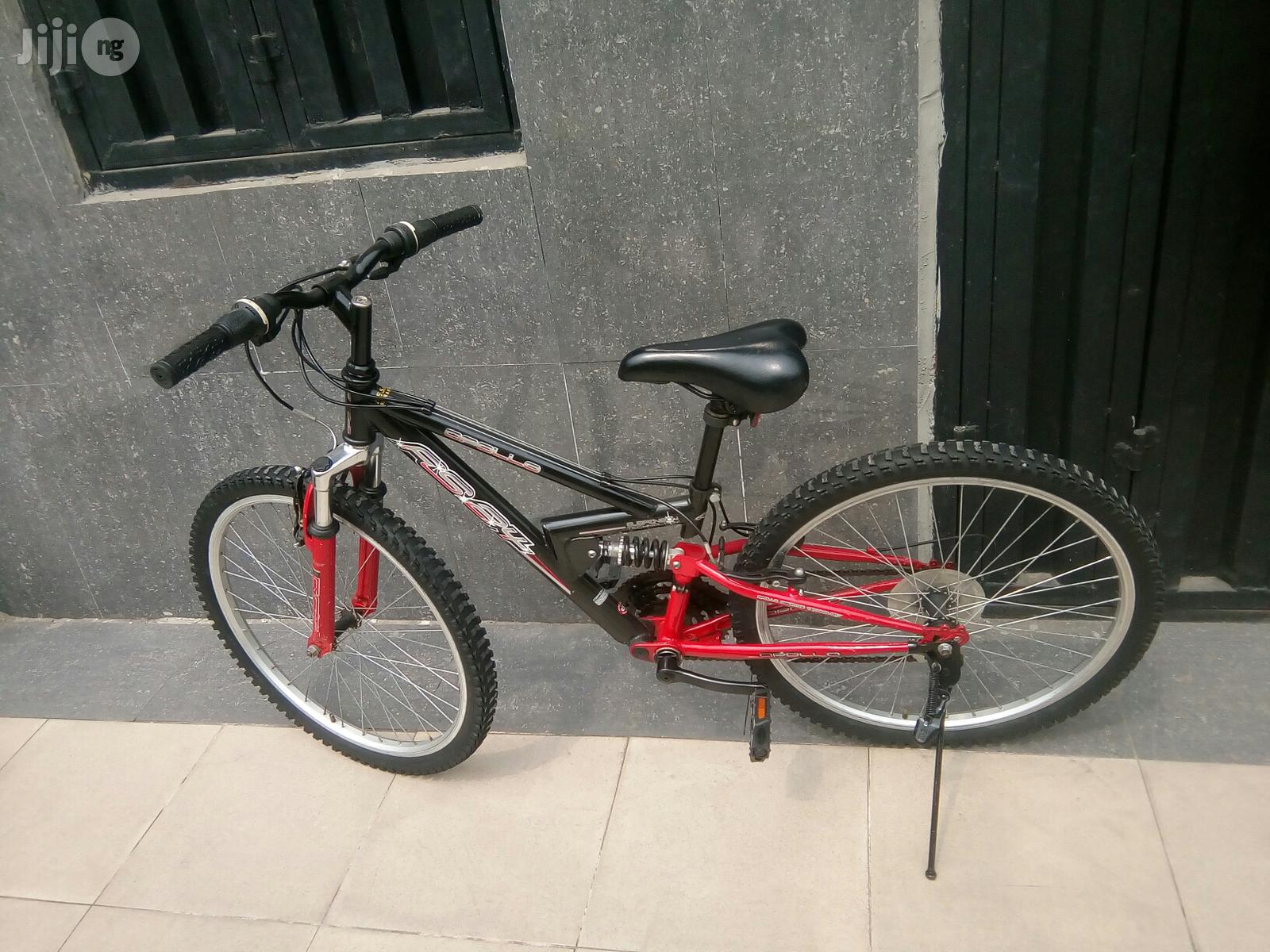 Apollo Fx 24 Teenagers Bicycle