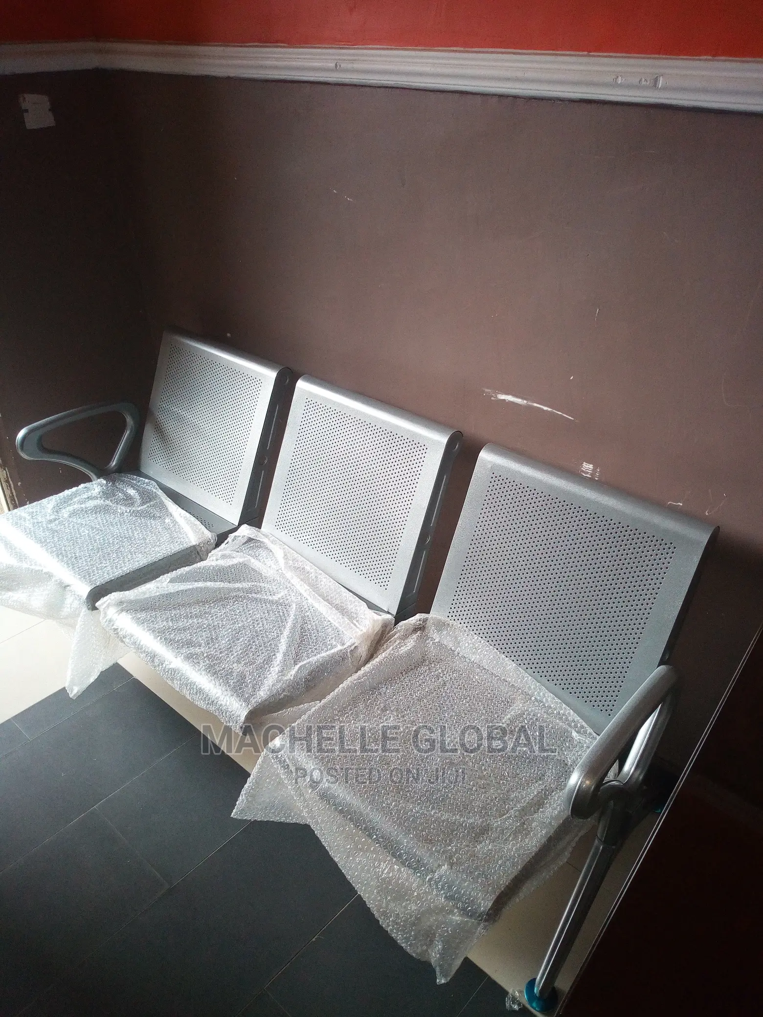 Executive Waiters Chair