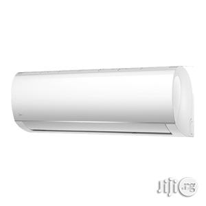 Midea COMFORT Series MSAFB-12CR Air Conditioner