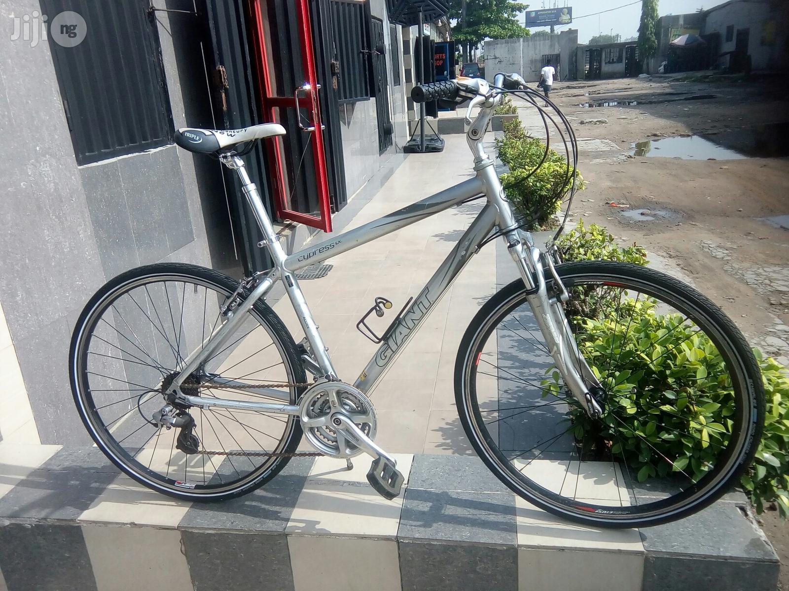 Giant Cypress Sport Bicycle