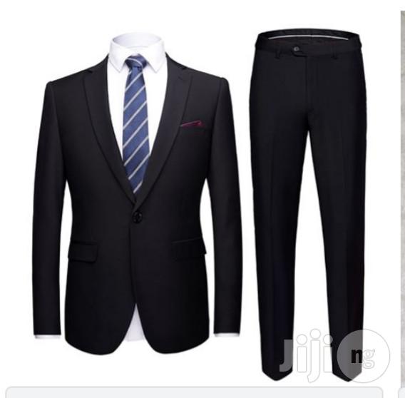 Incanto Royale Men's Suit