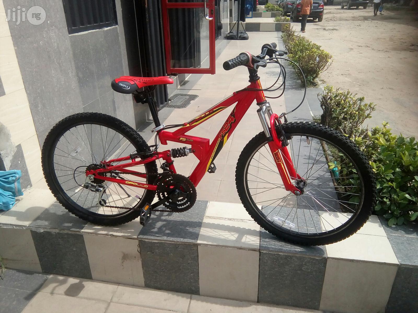 Apollo Fx24 Teenager Bicycle