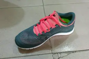 Nike Flat Jugging Canvas