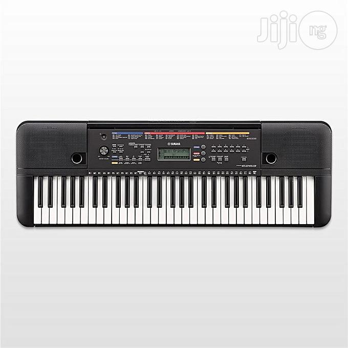 Yamaha PSR-E273 Keyboard With Adapter