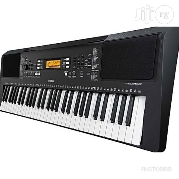 Yamaha Portable Keyboard E373 With Adaptor