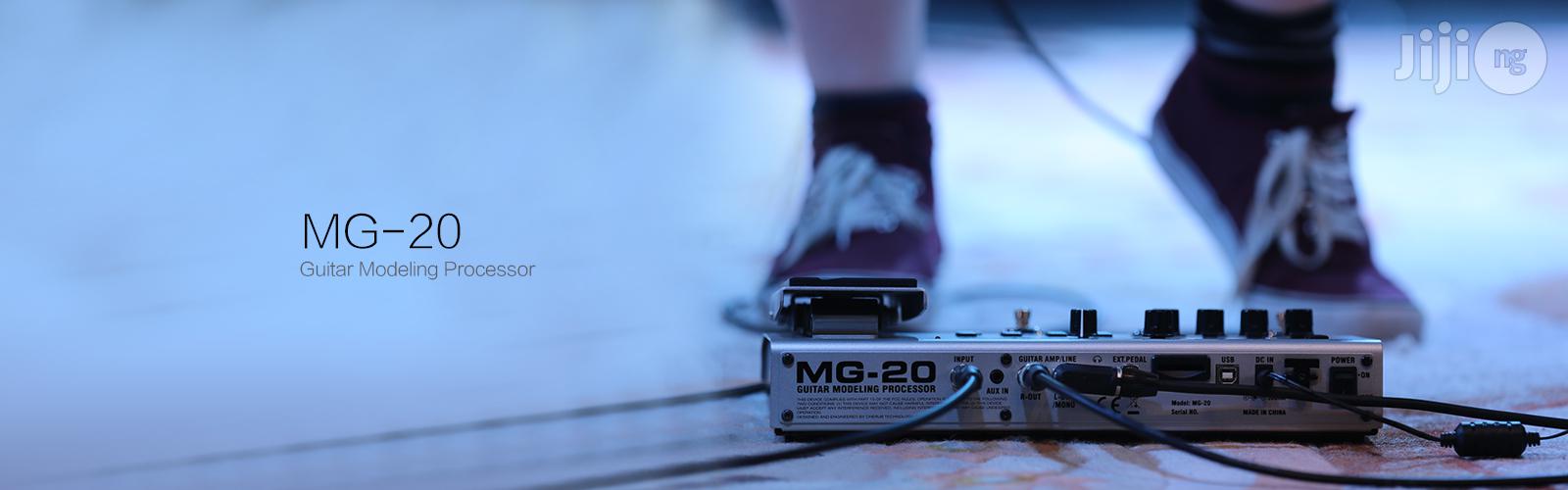 Nux Guitar Multi-Effect Processor Mg-20