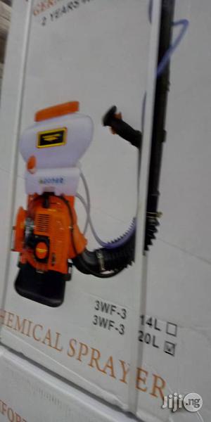Hemlcal Spryer