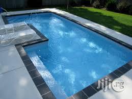 Swimming Pools Made Of Fibreglass Technology