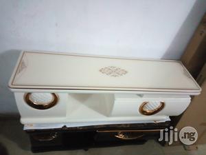 Royal Foreign TV Stand