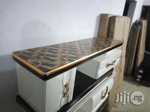 Foreign Tv Stand / Tv Console