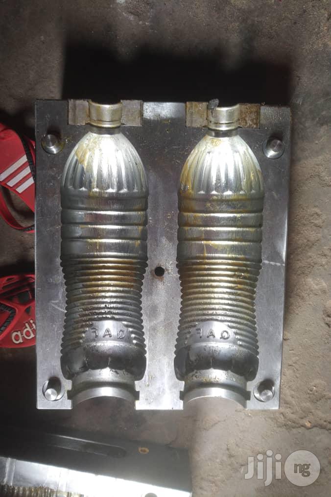 Pet Bottle Mould