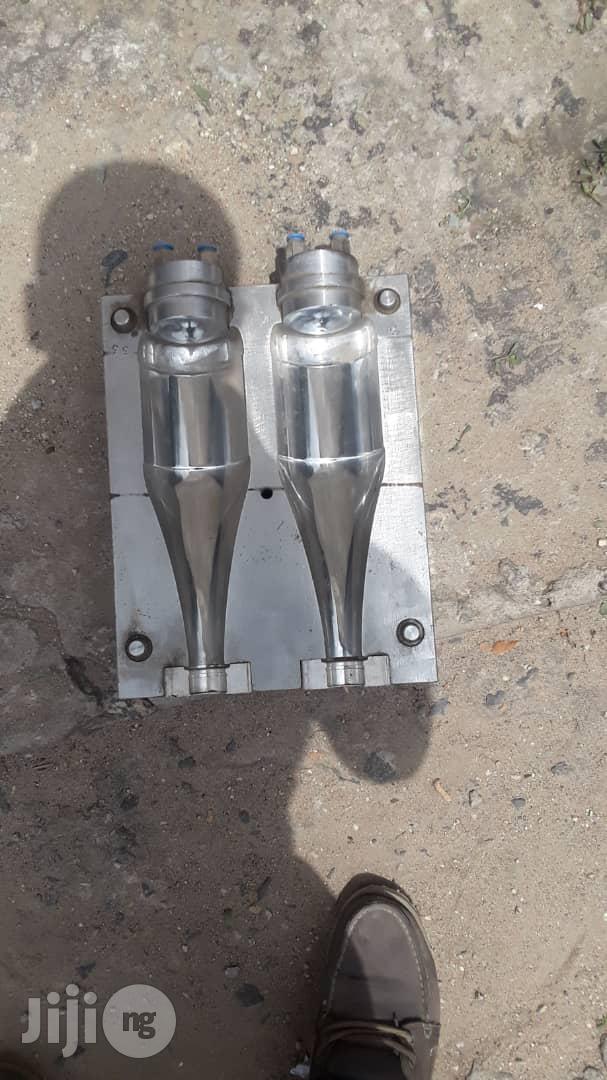 Pet Bottle Mould