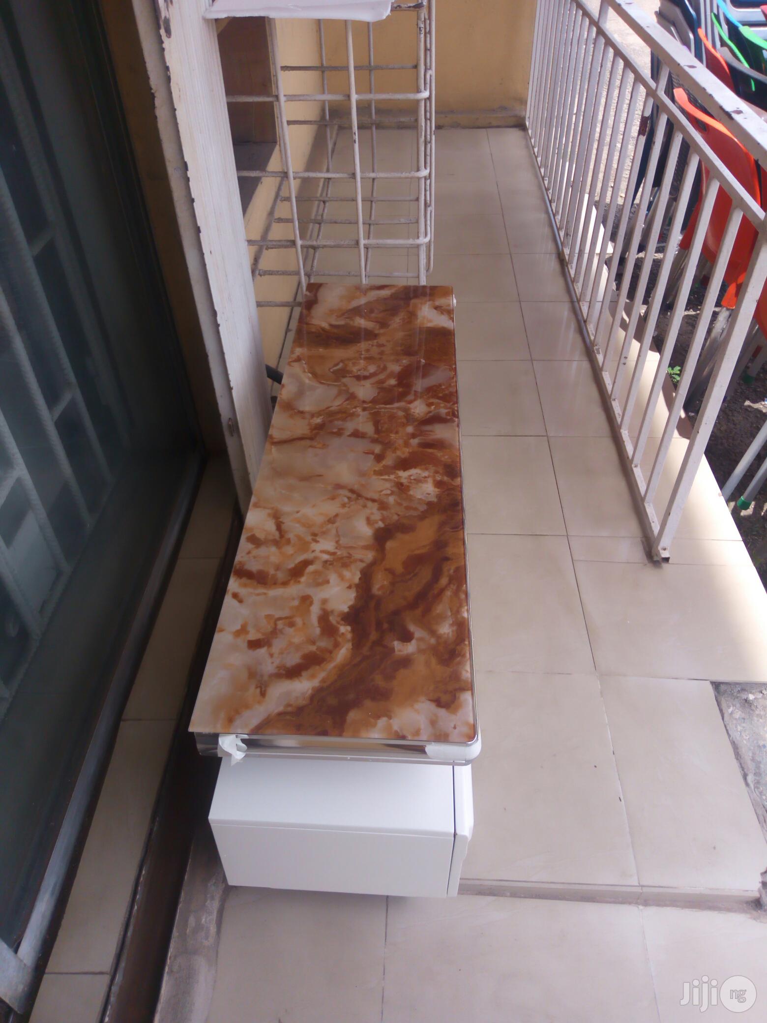 Foreign Adjustable Tv Stand