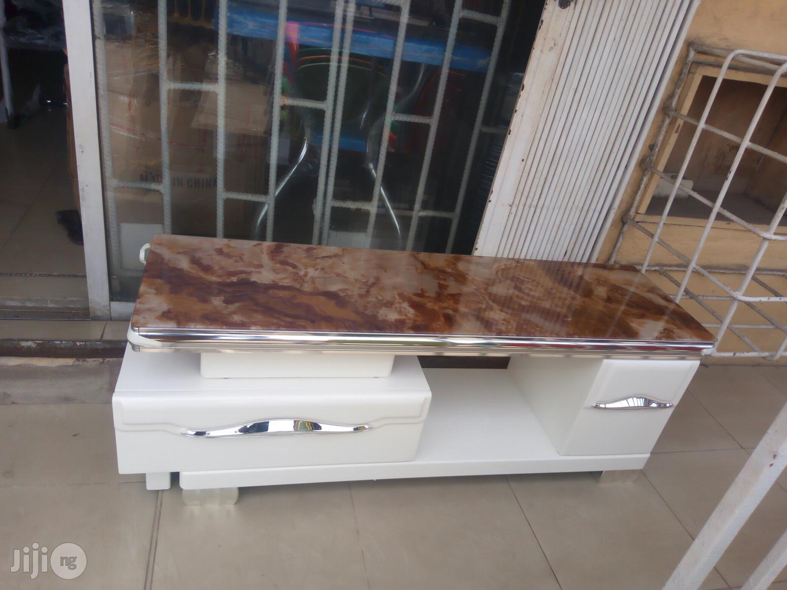 Foreign Adjustable Tv Stand