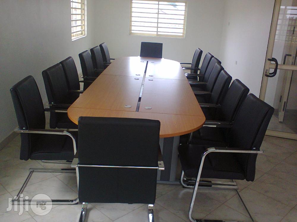 Conference Table Bento Interior