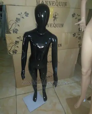 Unisex Kid Glossy Black Display Mannequin
