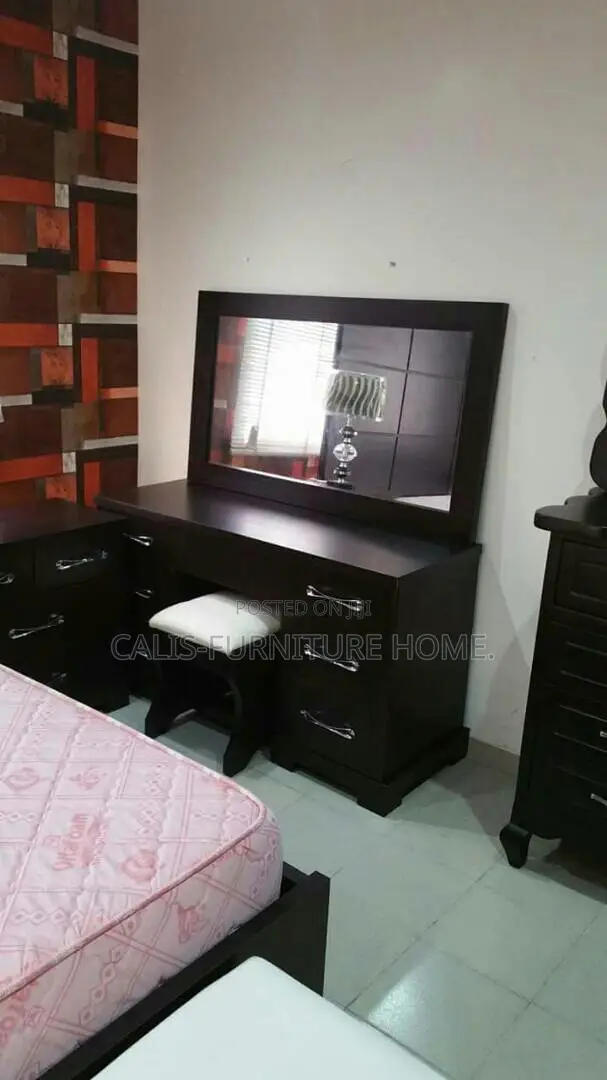 5ft Dresser