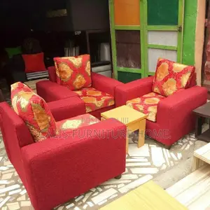 Quality 3 Seater Living Room Fabric Sofa Chair With Throw Pillows.