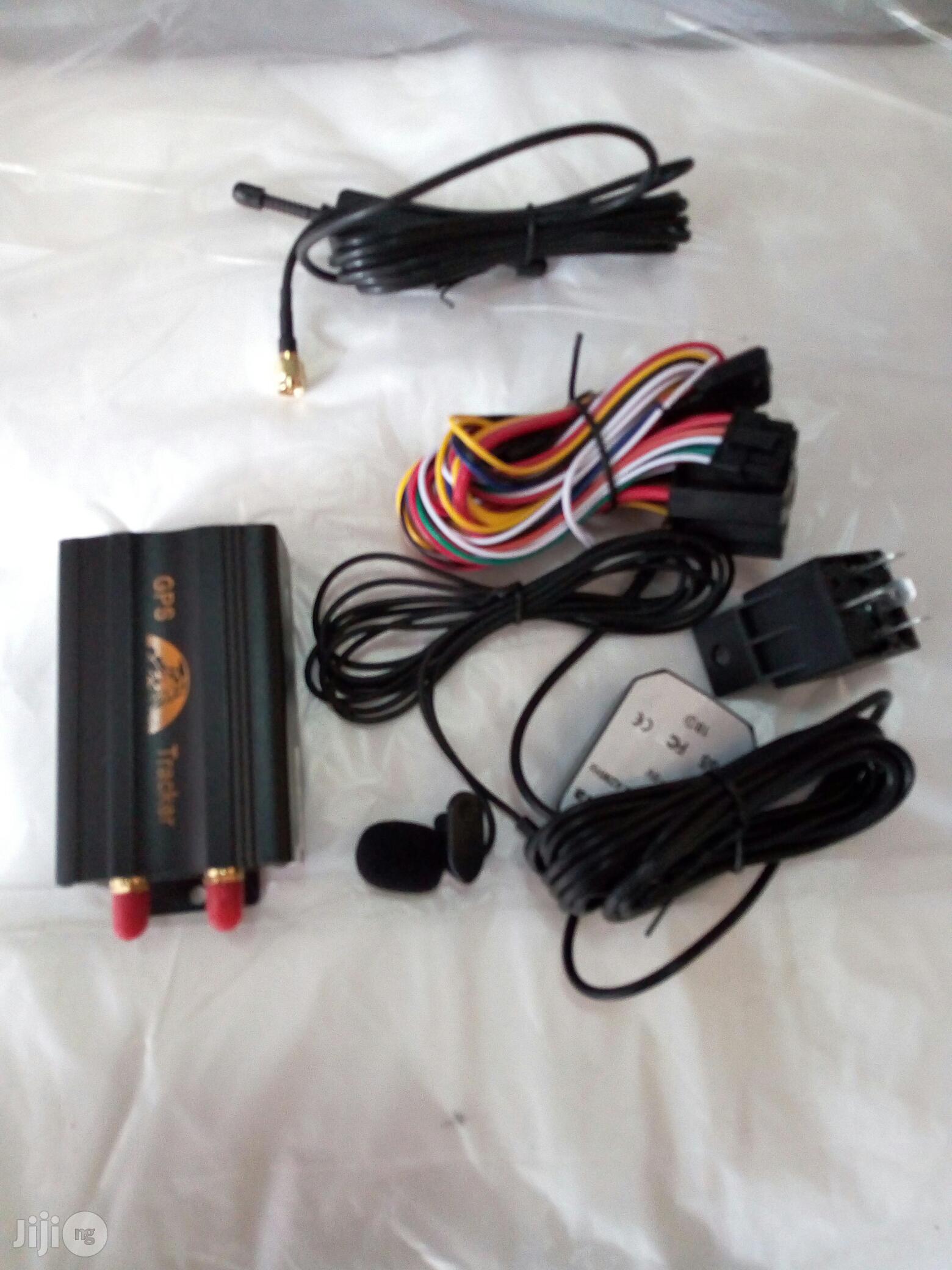 GPS Car Tracker + Installation