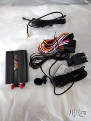 GPS Car Tracker + Installation