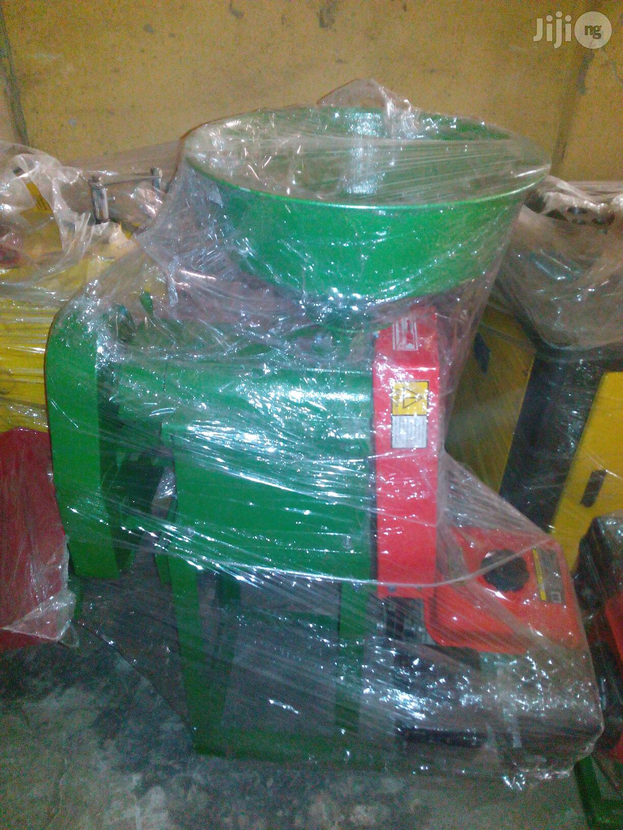 Pottable Rice Huller