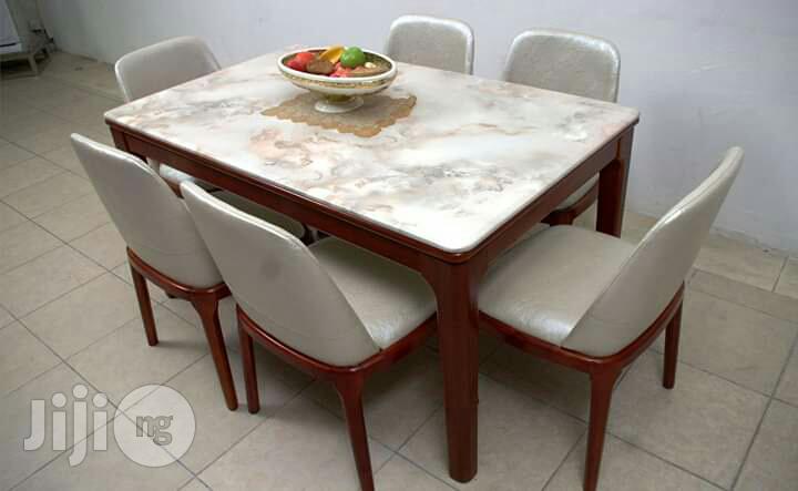 Pure Marble Dinning Set