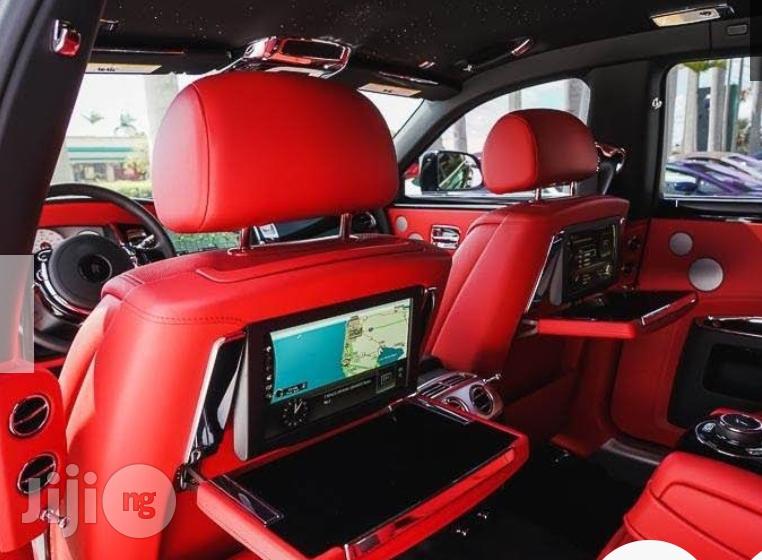 New Rolls-Royce Phantom 2020 Black
