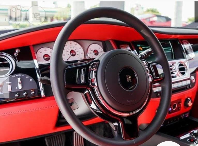 New Rolls-Royce Phantom 2020 Black