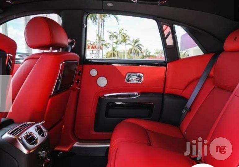 New Rolls-Royce Phantom 2020 Black
