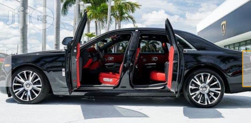 New Rolls-Royce Phantom 2020 Black