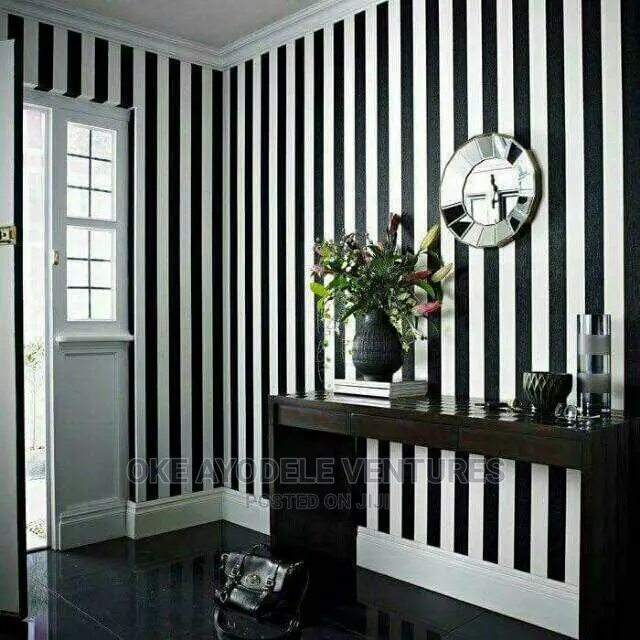 Beautiful Wallpaper (25 Yards)