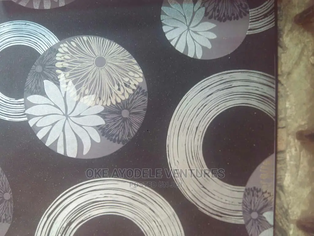 Colourful Wallpaper (25 Yards)