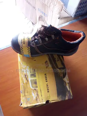 Rocklander Safety Boot