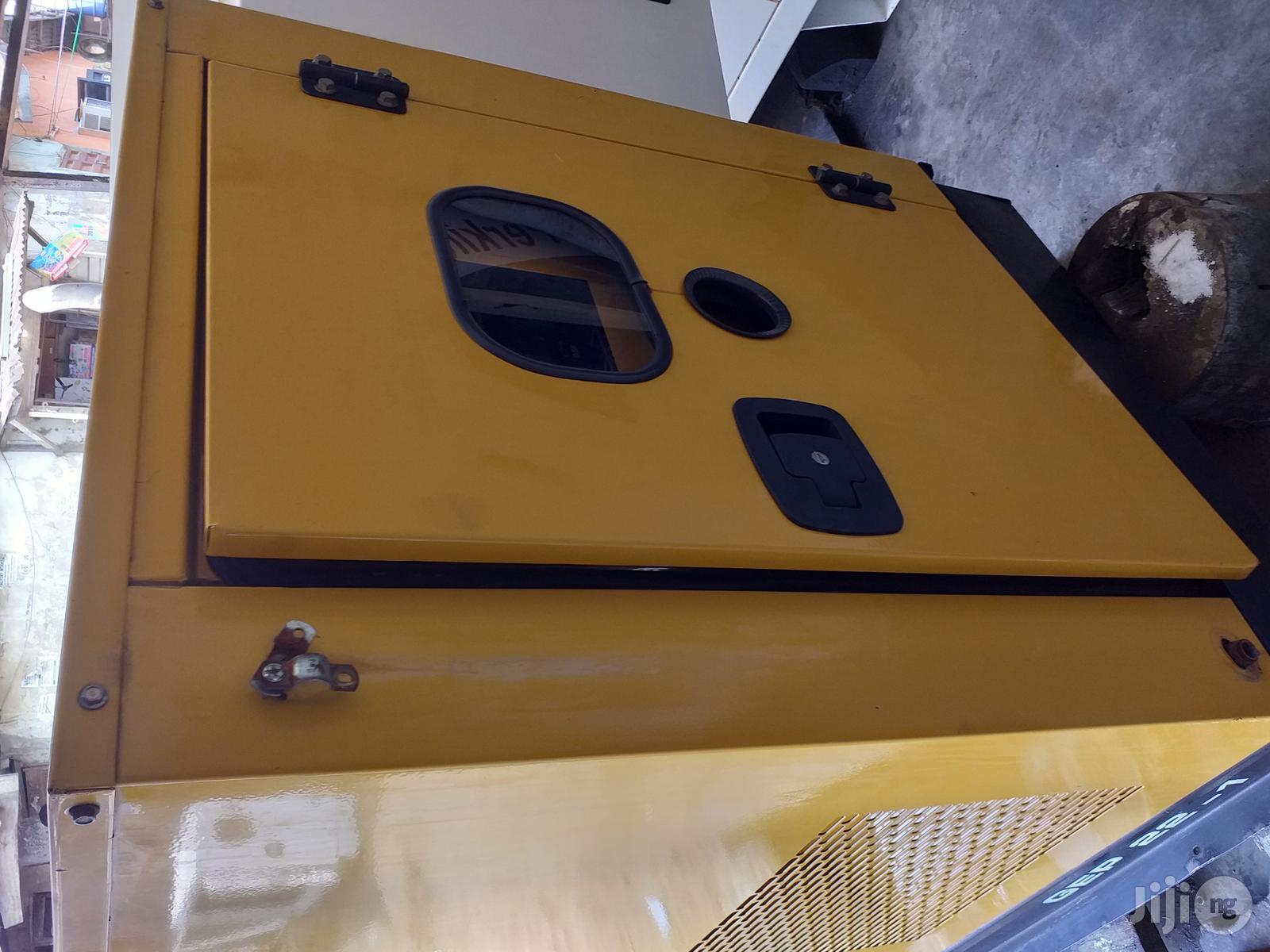 Almost New 20kva Mantrac Generator