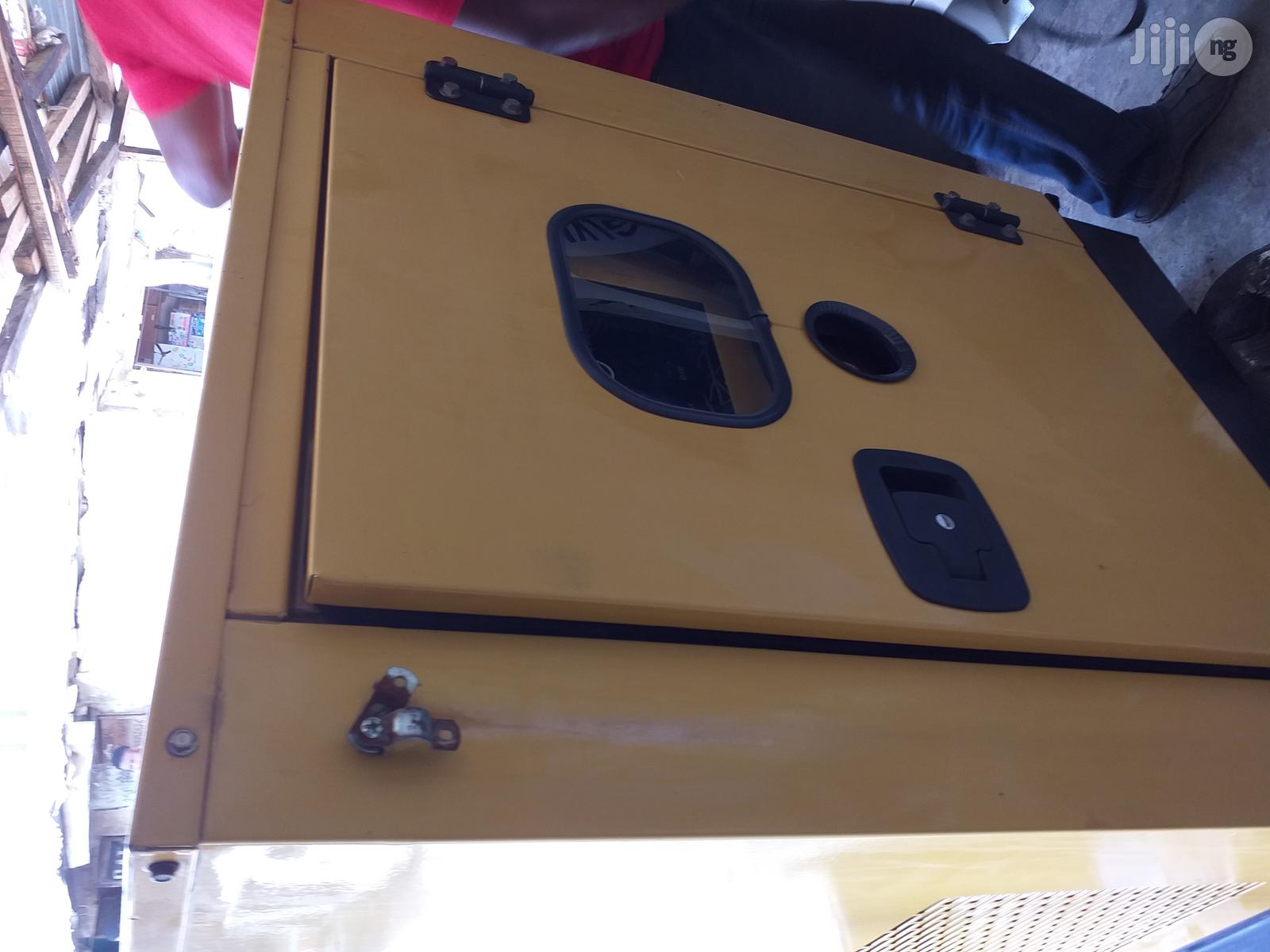 Almost New 20kva Mantrac Generator