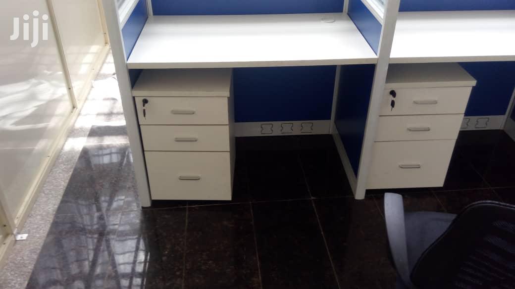 Workstation 4 Seater