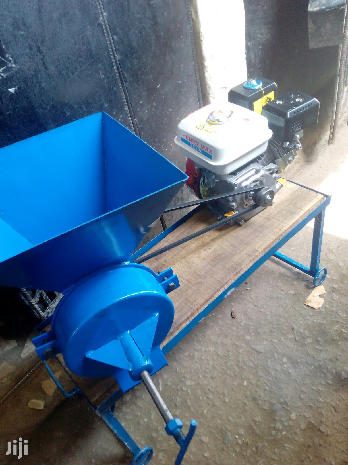 A Set Of Grinding Machine