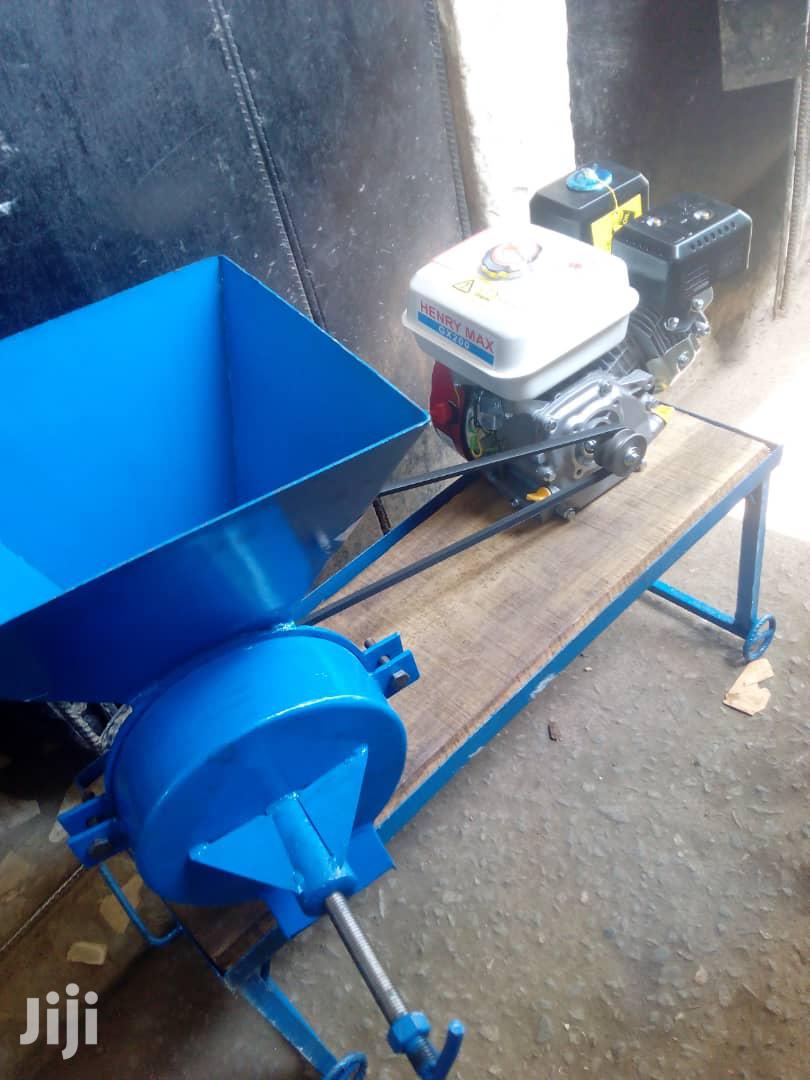 A Set Of Grinding Machine