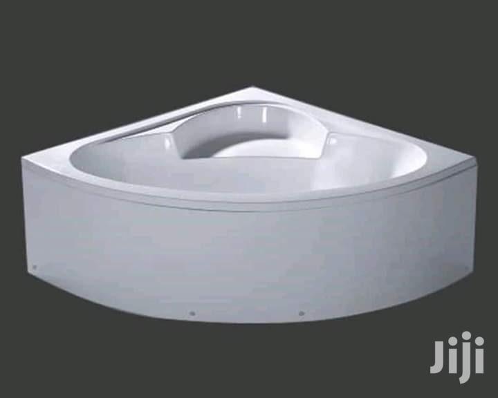 Fibre Corner Bath