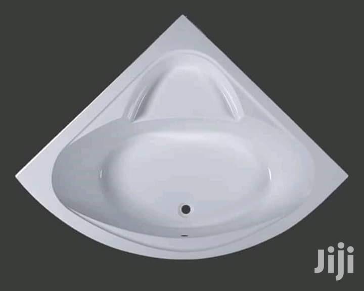 Fibre Corner Bath