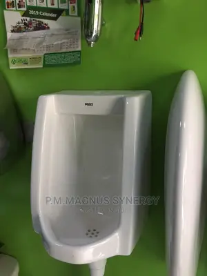England Standard Master Censor Urinary Bowl
