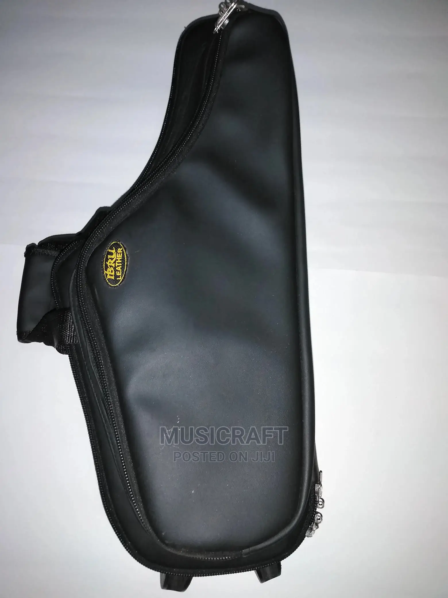 Saxophone Bags and Boxes