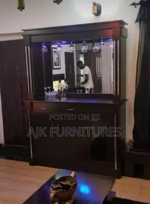 Standing Bar