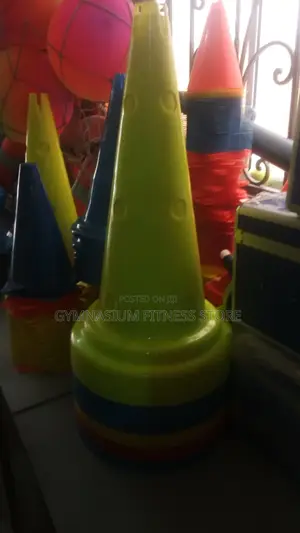 2 Football Cone With Extension Pole