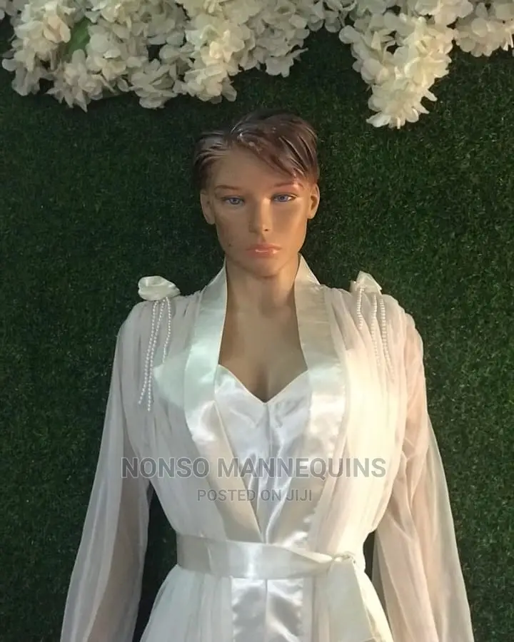 Mannequin Module Display